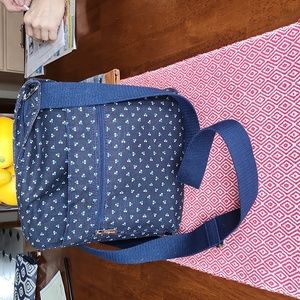 Thirty one shoulder back